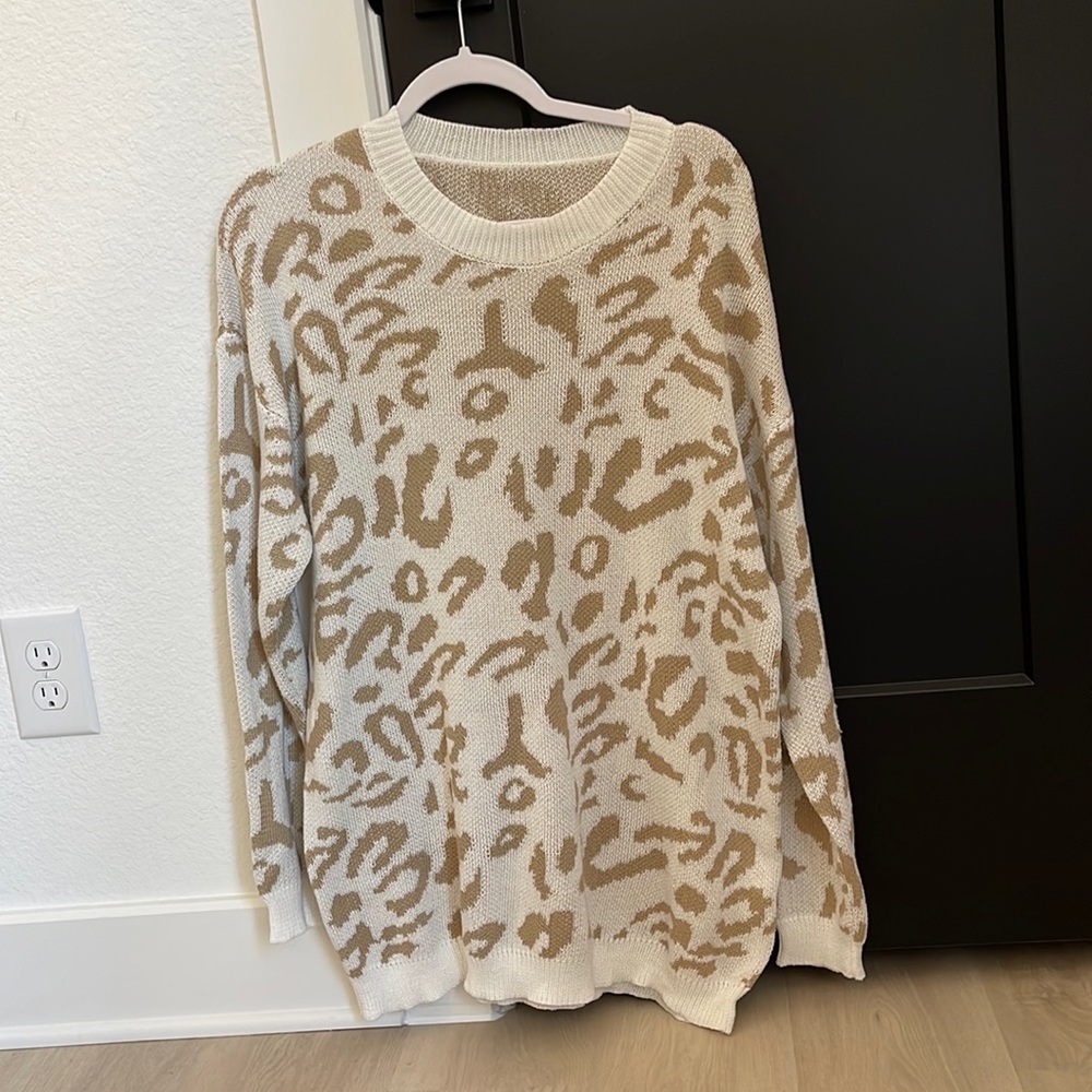 White animal print sweater